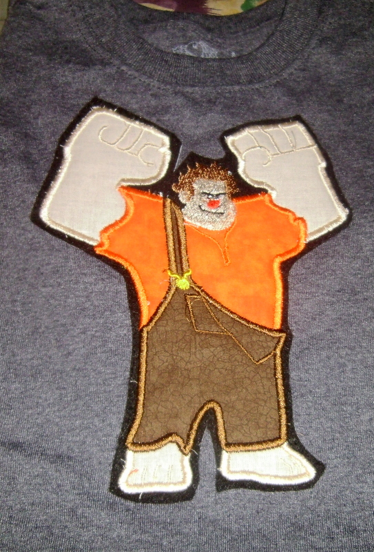 Wreck It Ralph Tee on Luulla